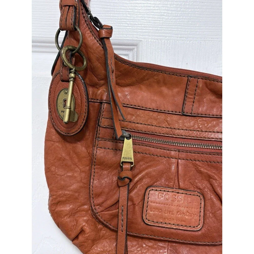 Authentic Vintage Fossil Long Live Vintage Orange Leather Hobo Bag ZB4407